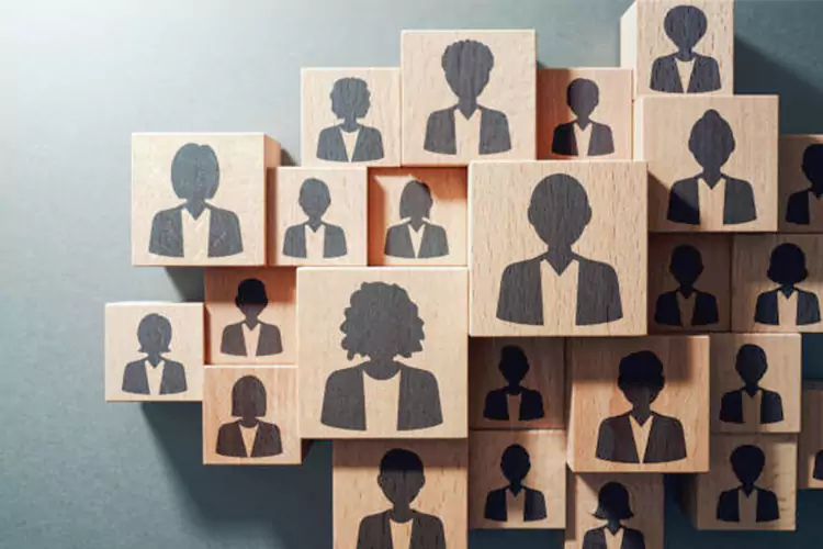 How To Move From Individual Contributor To Team Leader | Times Ascent