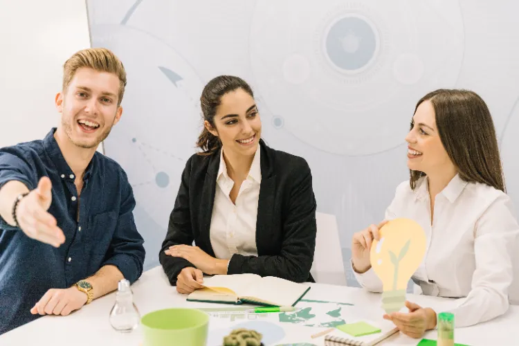 Current trends shaping employee engagement - Trends Of Internal Employee Client Engagement